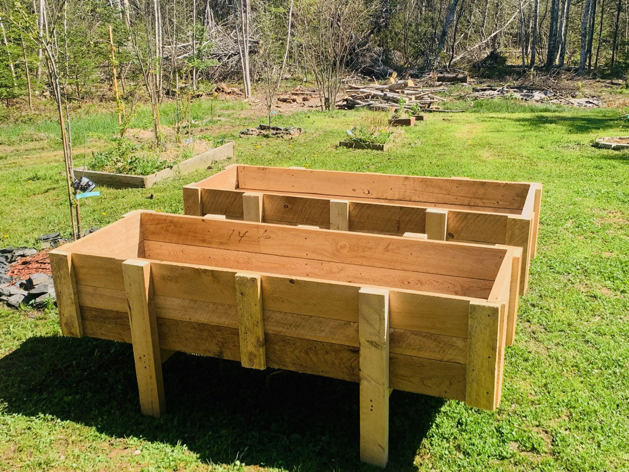 Raised Garden Bed Hemlcok